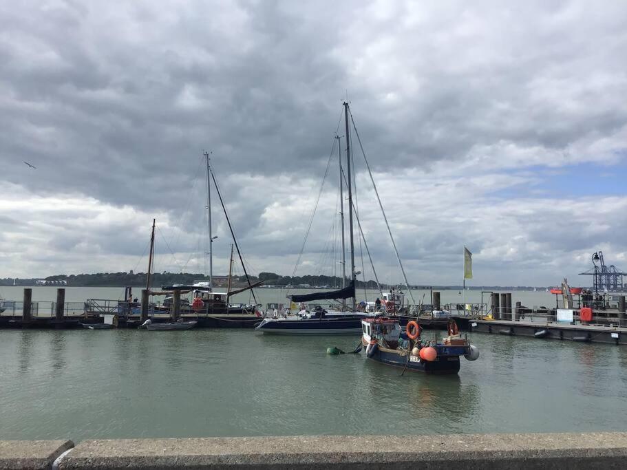 Villa Travellers' Choice In Harwich-Essex Esterno foto