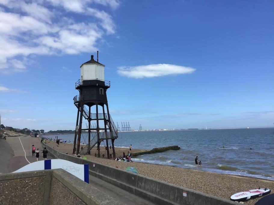 Villa Travellers' Choice In Harwich-Essex Esterno foto