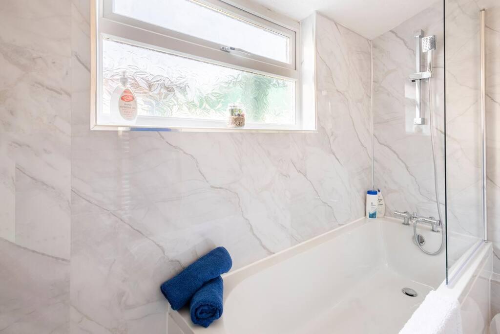 Villa Travellers' Choice In Harwich-Essex Esterno foto