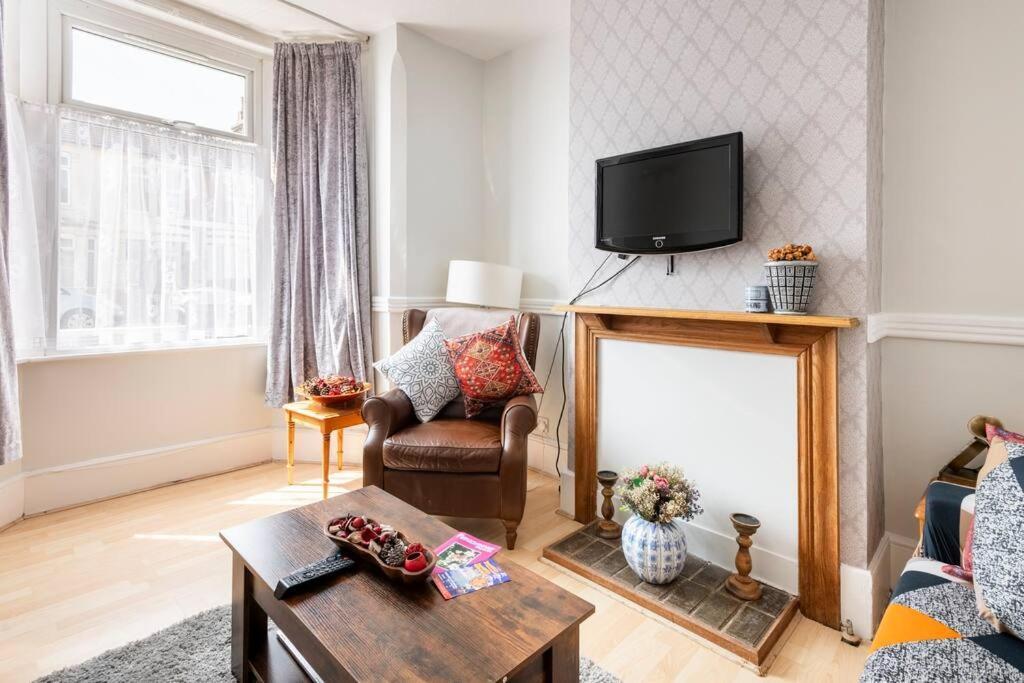 Villa Travellers' Choice In Harwich-Essex Esterno foto